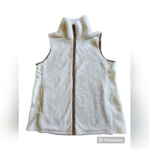 CHAPS size Large winter white fleece vest trimmed in a camel brown.